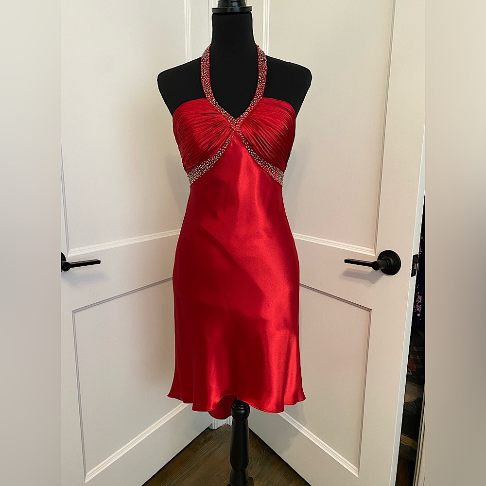 Red semi-formal satin dress size 7/8
